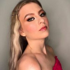 Ana Clara Plaster Figlerski