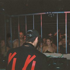 JUST HARD TECHNO!!!!!