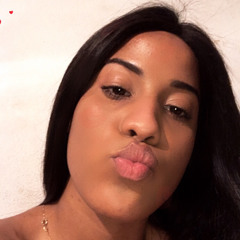 Yvone Manita