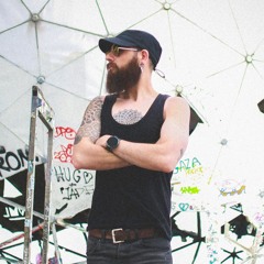 Daniel Ö