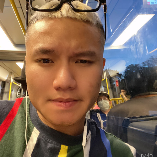 Hoang Moschino’s avatar