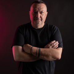 J.Louis@La madame 27.02.11