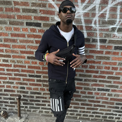 DaRealKayB