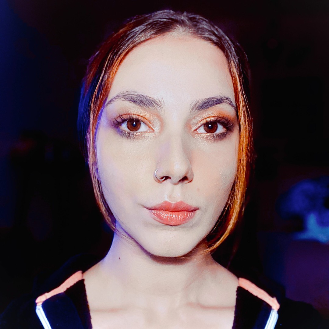 Stream Zeynep T. Nas music | Listen to songs, albums, playlists