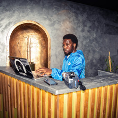 DJ R1CH