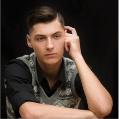 Curtis Hall