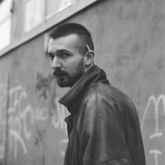 Bartosz Mindewicz Nocą