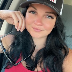 Bailey Brittany ⚫🝮♥︎♡︎ꨄ