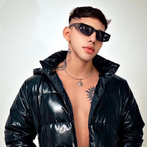 Lucas Vieira DJ — artist photo