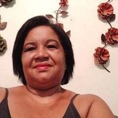 Adriana Souza