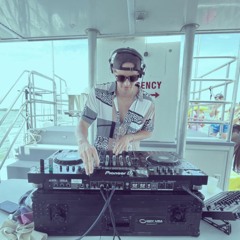 DJ GΔRY