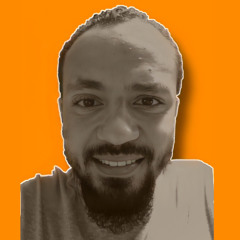 مصطفى محمود