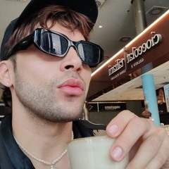 Yash Ozbaris