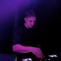 STØNE