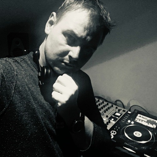 Scott Middleton DJ’s avatar