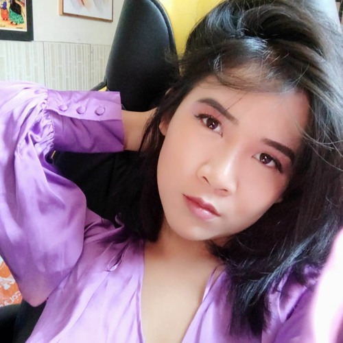 Luana Tan’s avatar