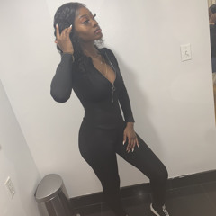Mia Dadon