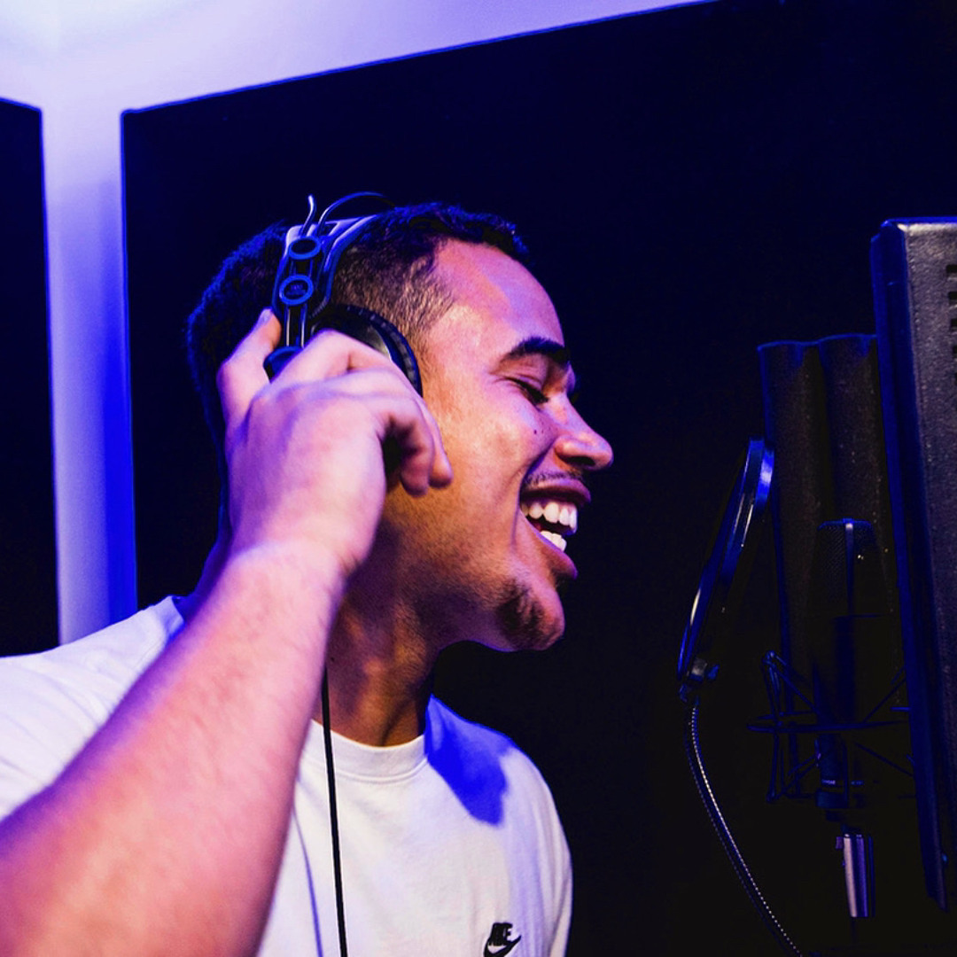 Stream Devin christopher music | Listen to songs, albums