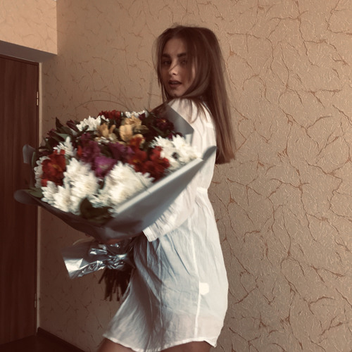 Юлия Жуковская’s avatar