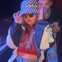 LINDØRA