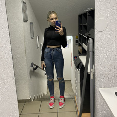 Boglarkaaa_