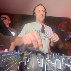 DJ Jon Hart