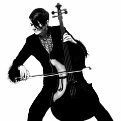 Stephanie Winters, Cellist
