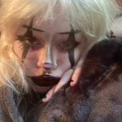 𝕷𝖆𝖈𝖎 𝖙𝖗𝖆𝖞𝖑𝖊𝖗