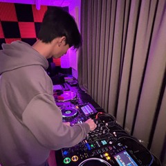 DannyJ