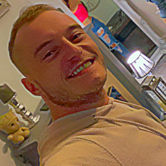 Kyle Holmes