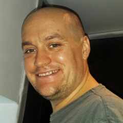 *[Scratch]* DJ Kippax