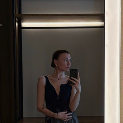 alexandra44