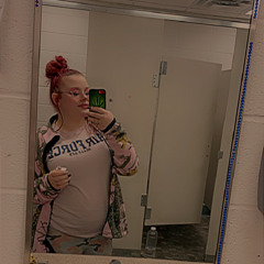 kaydee kuhns