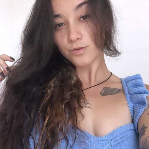 Letícia Rodrigues’s avatar
