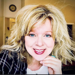 Suzanne Elizabeth Poole