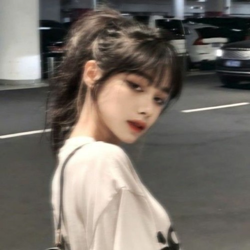 Top1BasketballPlayer-