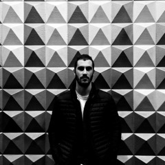 Alvaro R-o