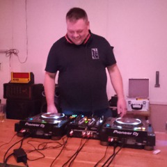 DJ James'007'Cracknell