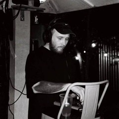 DJ M411