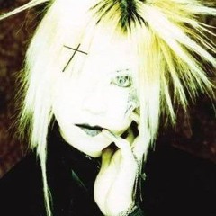 lovelyakiii