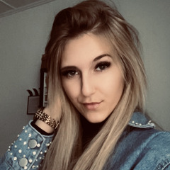 kynia van looy