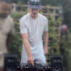 THE WAY I LOVE YOU BASSLINE MASHUP