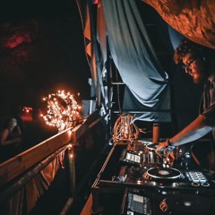 DJ TZUSI
