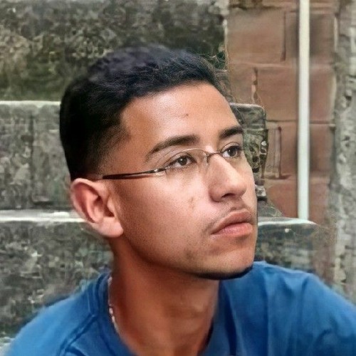 Lucas Nascimento’s avatar