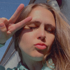 ᗩ𝓃𝓰𝒆𝔩❤️‍🔥