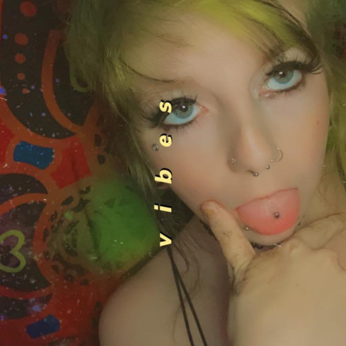 Vampgirlclique’s avatar