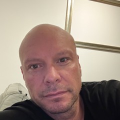 Lars Lo