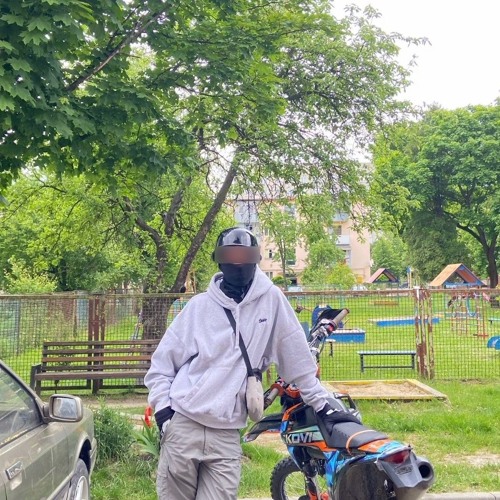 Скачати колядку темної ночі