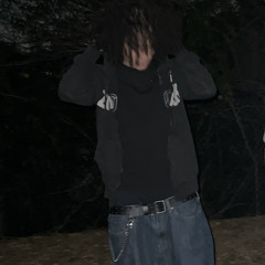⋆༺ ₓₗᵤᵣᵣ༻⋆