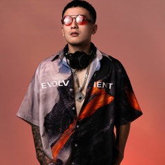 子禹 譚